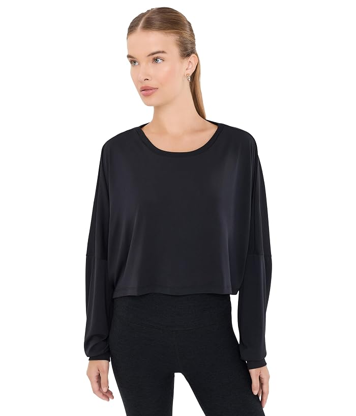 Women's Beyond Yoga Studio Luxe Cropped Long Sleeve Tee